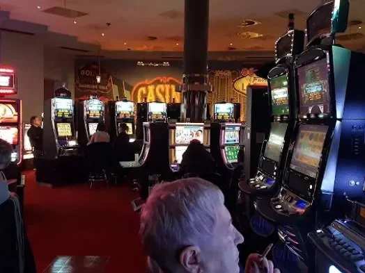 Automatenbereich im Casino Ludwigspark