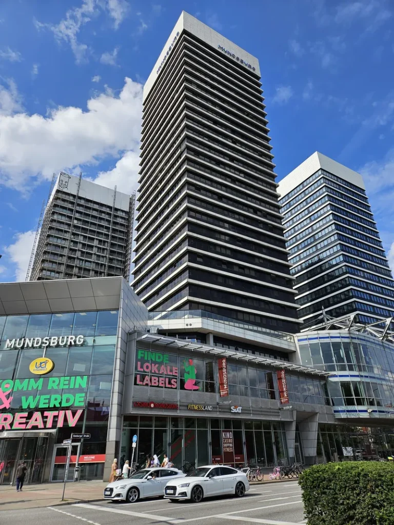 Casino Mundsburg Aussenansicht bei Tageslicht