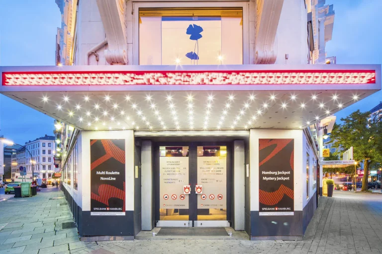 Aussenansicht des Casino Steindamm