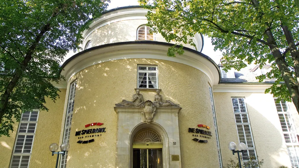 Aussenansicht der MERKUR SPIELBANK Bad Pyrmont