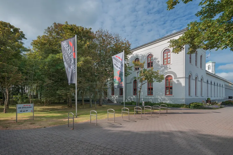 Aussenansicht der MERKUR SPIELBANK Norderney