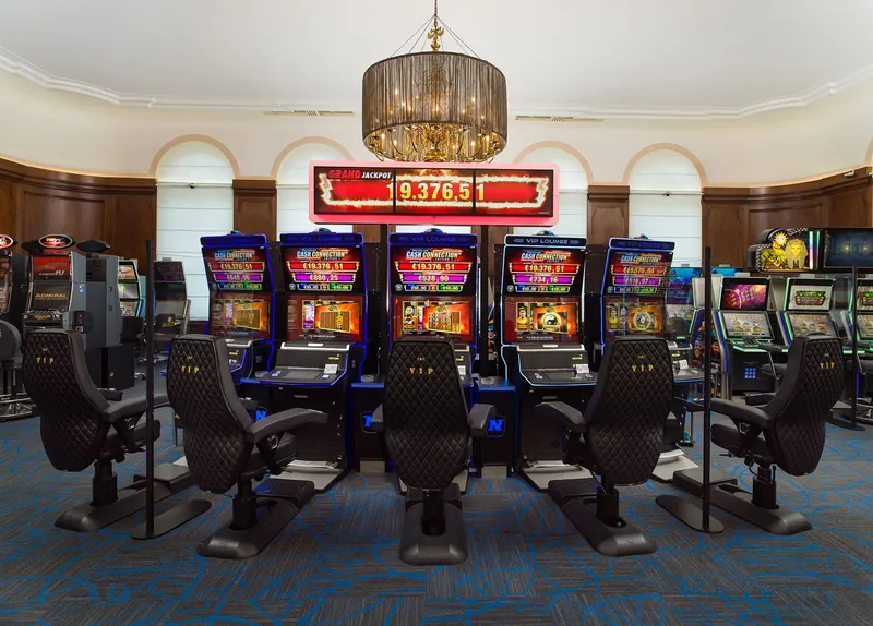 VIP Bereich mit Slot Maschinen in der Spielbank Bad Ems