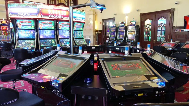 Elektronische Roulettetische und Jackpot Automaten in der Spielbank Bad Wildungen