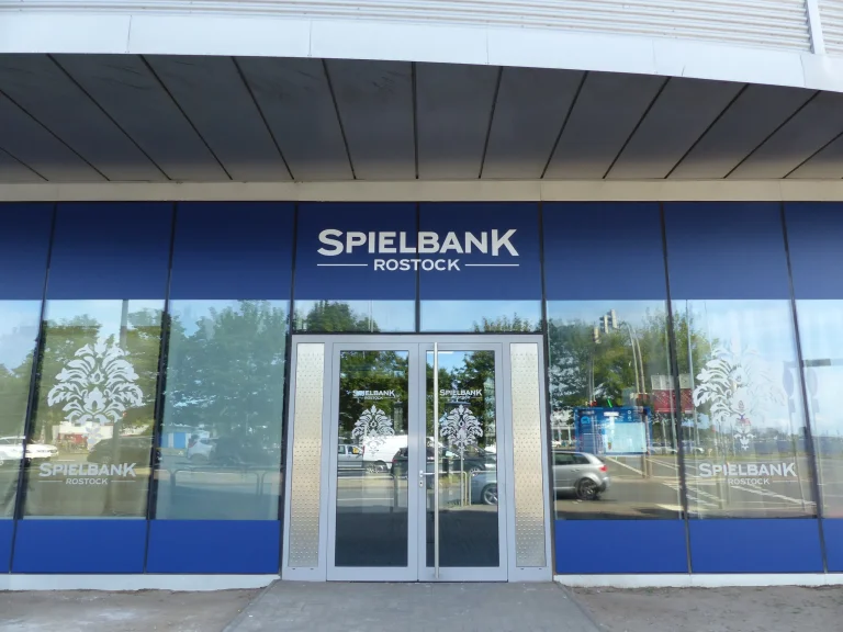 Aussenansicht der Spielbank Rostock